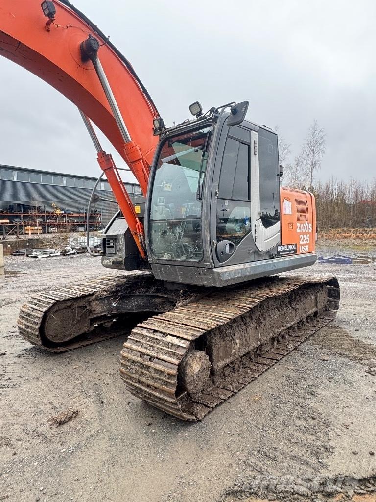Hitachi ZX 225 USR-3 Paletli ekskavatörler
