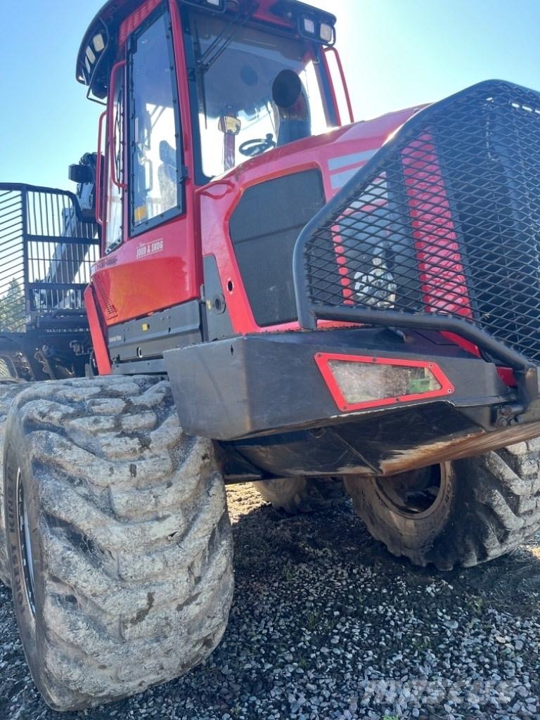 Komatsu 895 Tomruk yükleyici traktörler
