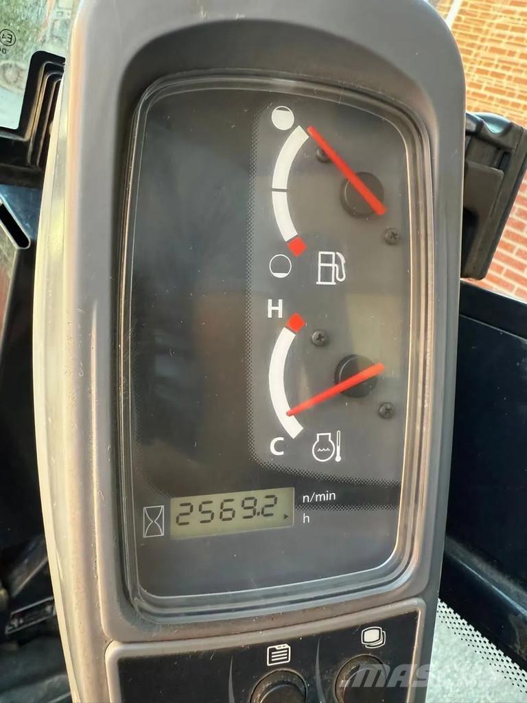 Kubota KX016-4 Mini ekskavatörler, 7 tona dek