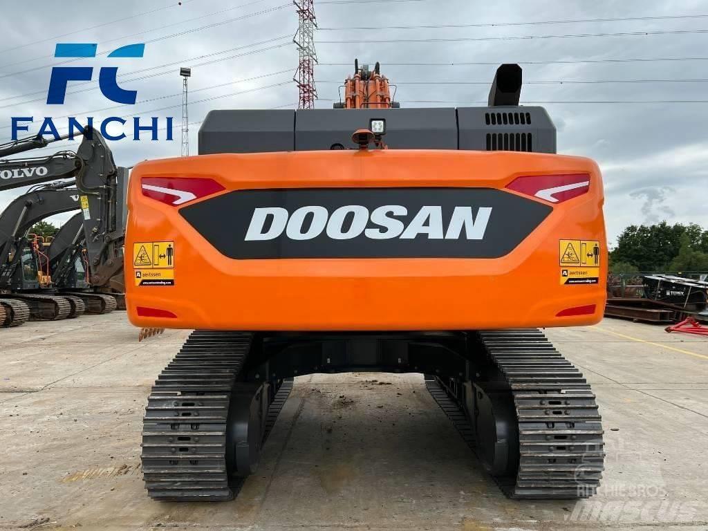 Doosan DX 530 LC-5 Paletli ekskavatörler
