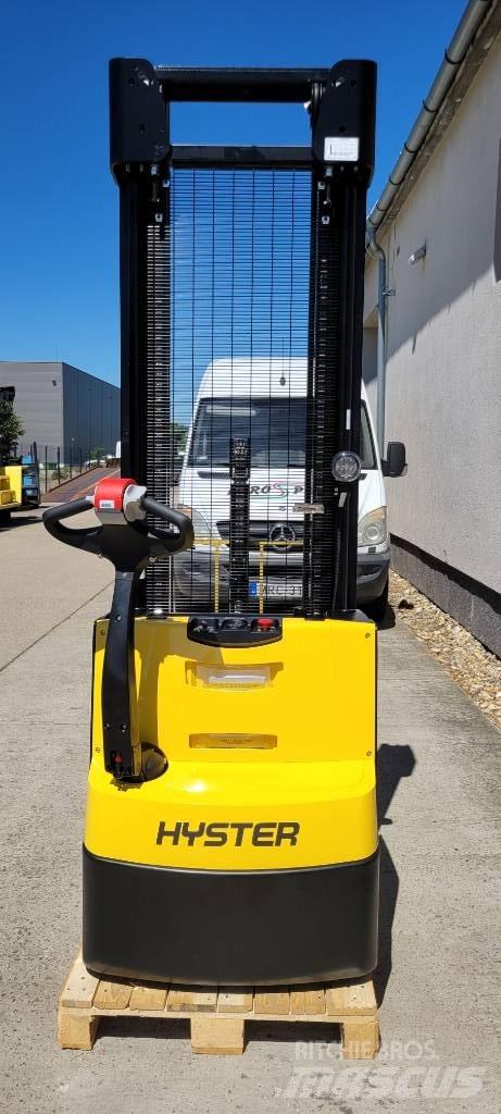 Hyster S 1.6 Yaya kumandali istif makinasi
