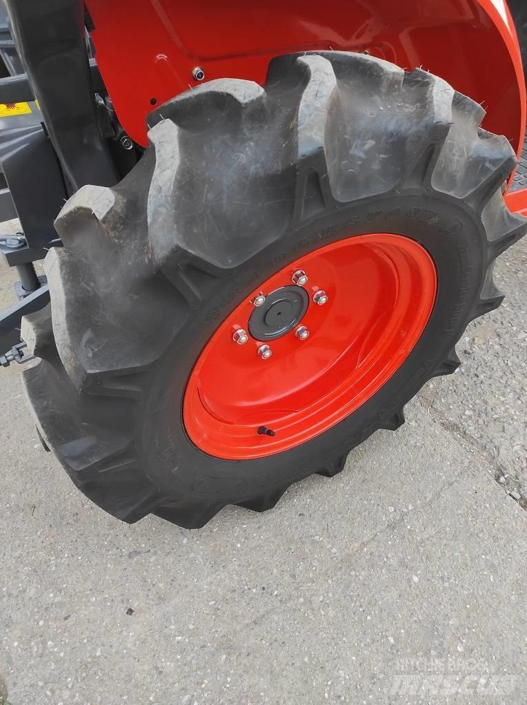 Kubota B1121 Traktörler