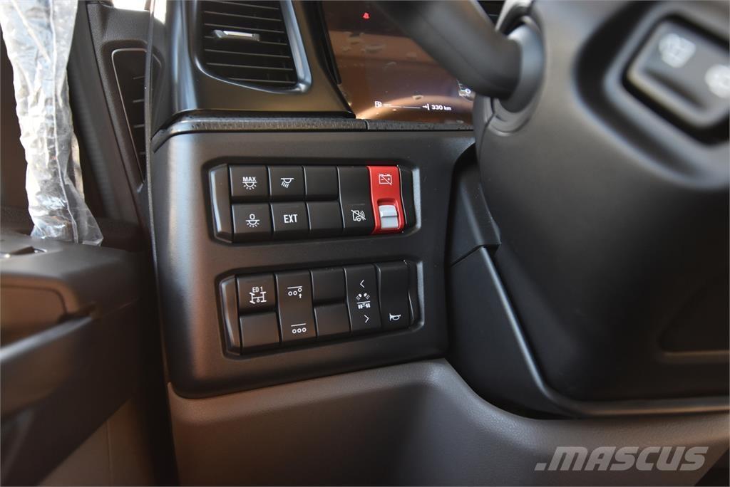 Scania R590 8X4 Çekiciler