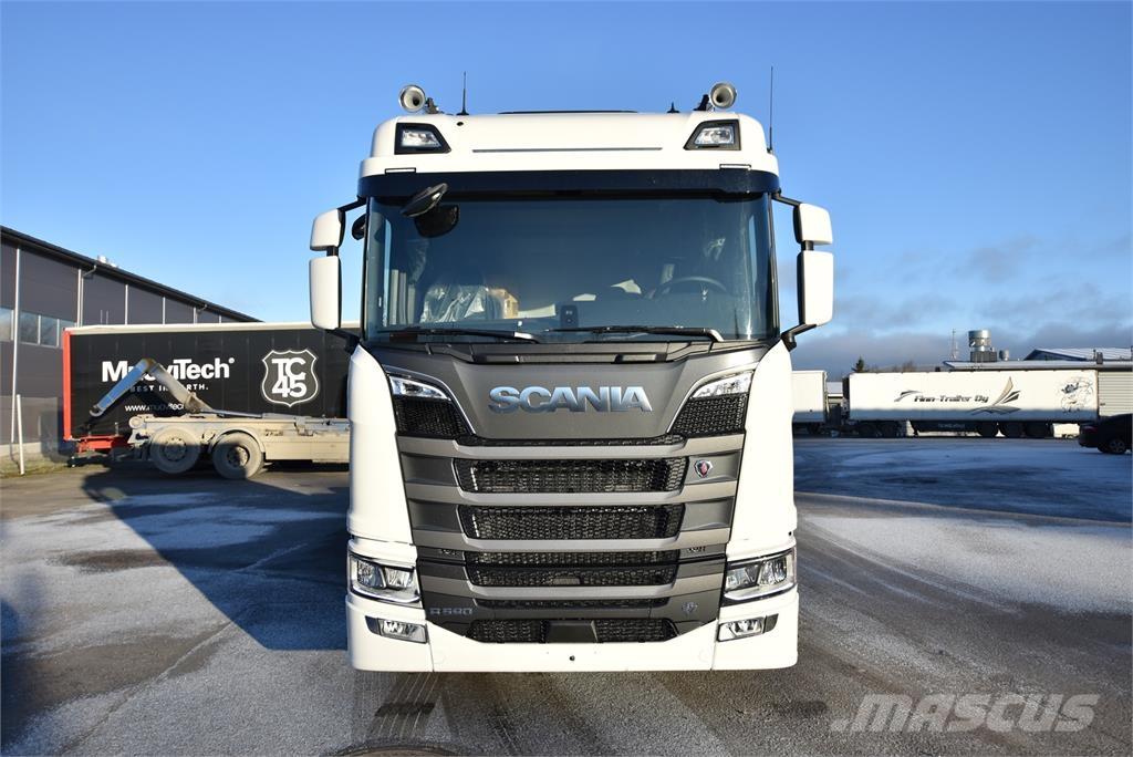 Scania R590 8X4 Çekiciler