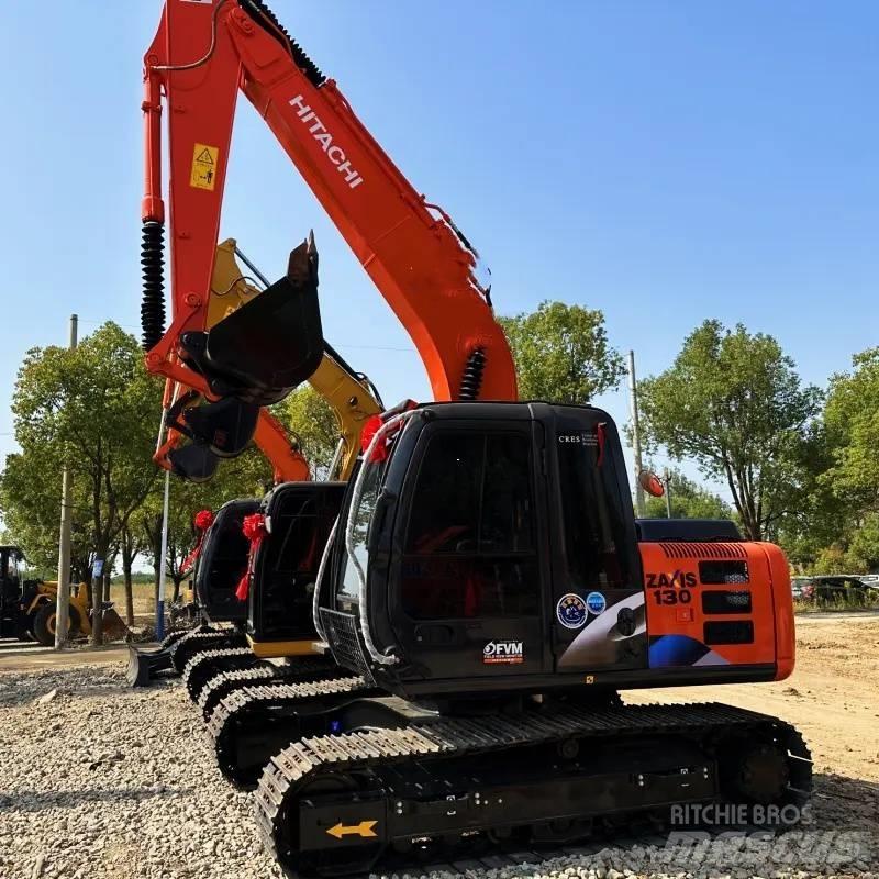 Hitachi ZX 130 Paletli ekskavatörler