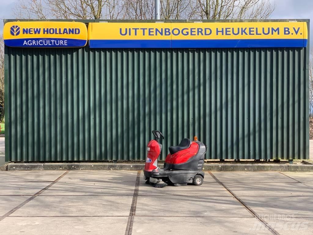  Sweep 1050E Cadde süpürücüler