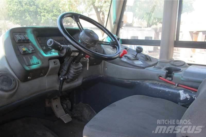 Bell B20D Tankerli kamyonlar