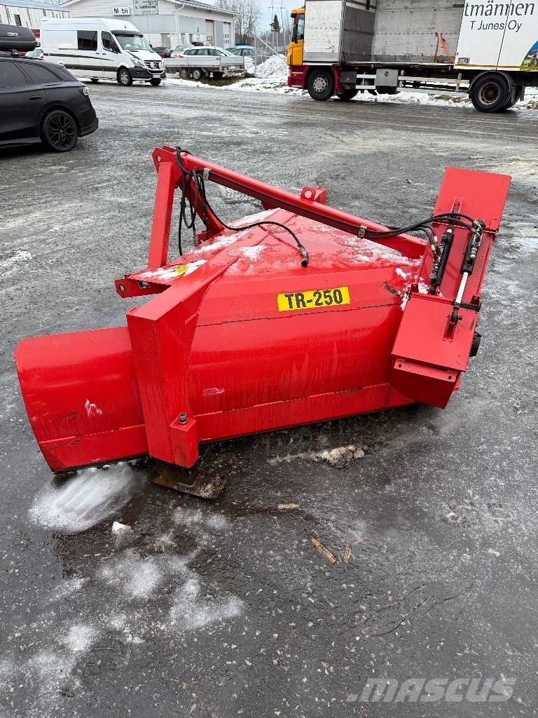 Varila Steel TR 250 Kar püskürtücüler