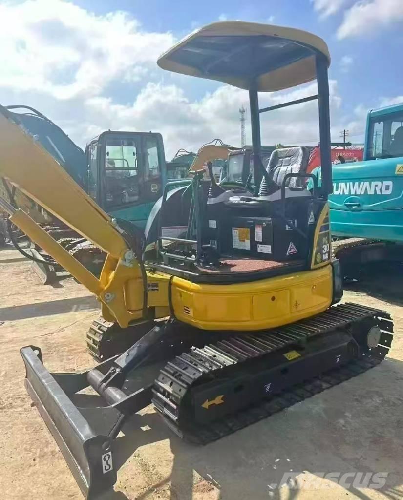 Komatsu PC 30 Mini ekskavatörler, 7 tona dek