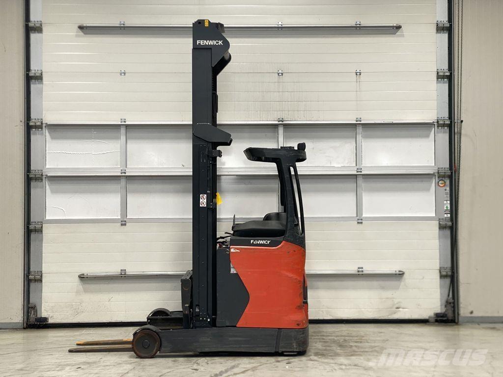Linde R16-01 Reach truck - depo içi istif araçları