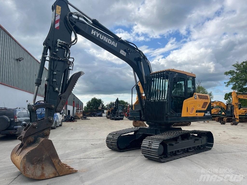 Hyundai HX 140 AL Paletli ekskavatörler