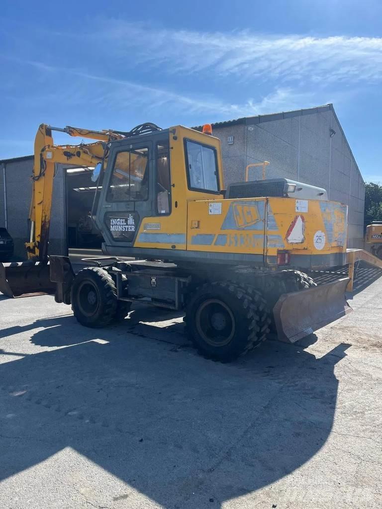 JCB JS130W Lastik tekerli ekskavatörler