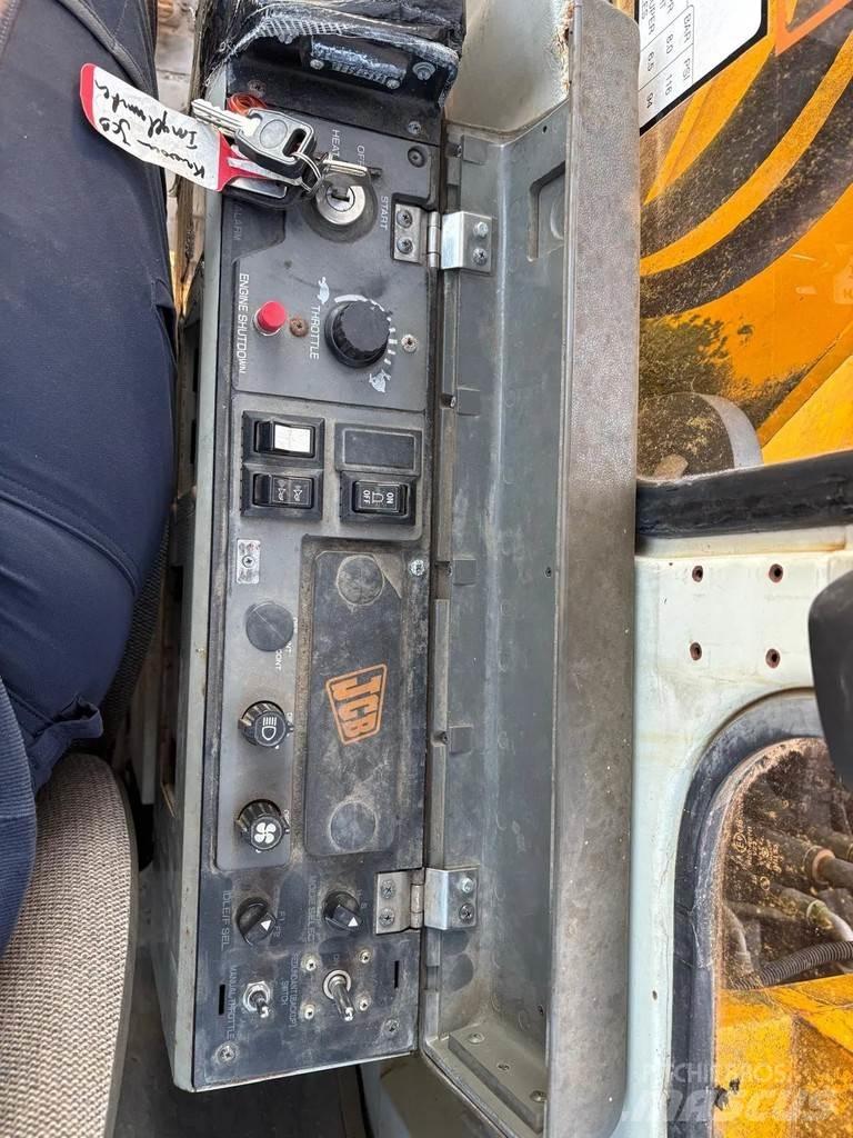 JCB JS130W Lastik tekerli ekskavatörler