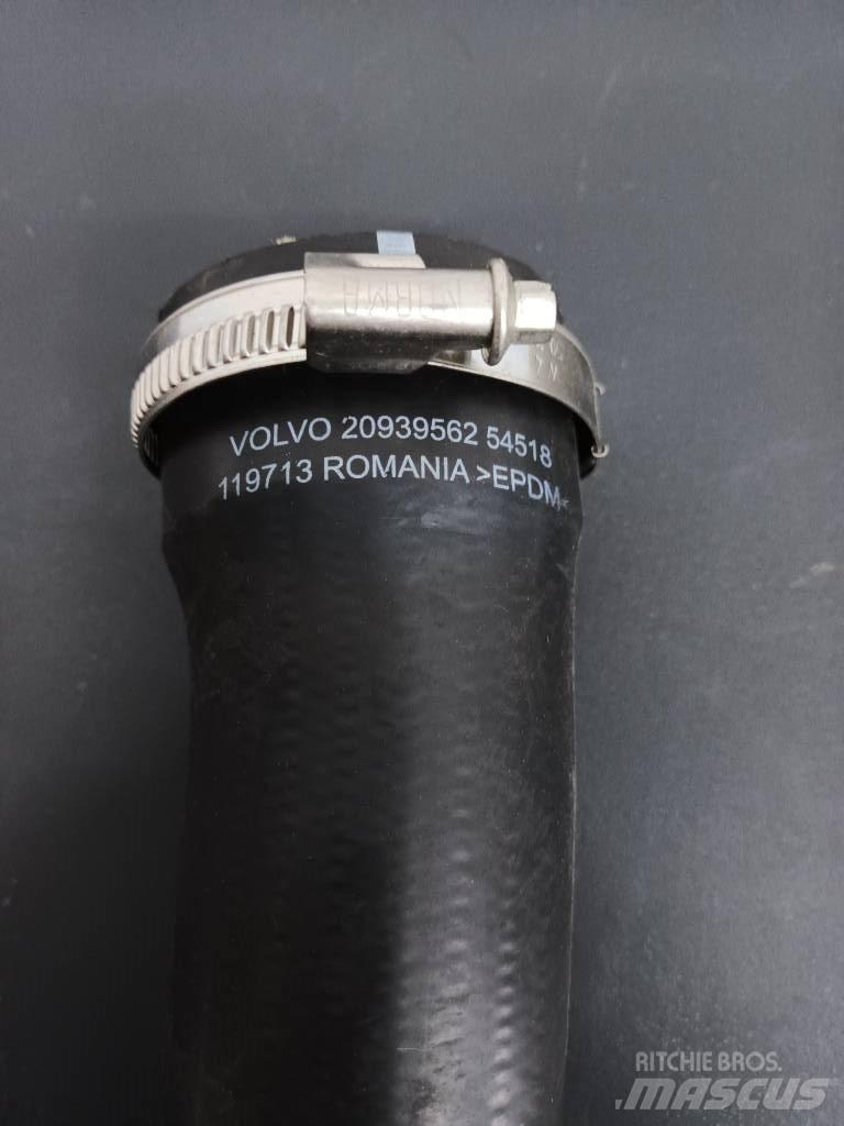 Volvo PIPE 20939562 Motorlar