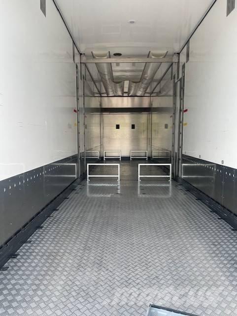 VAK V 4-40 Frigofrik römorklar