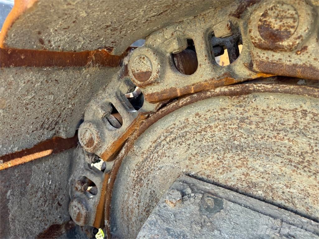CASE 2050M Diger