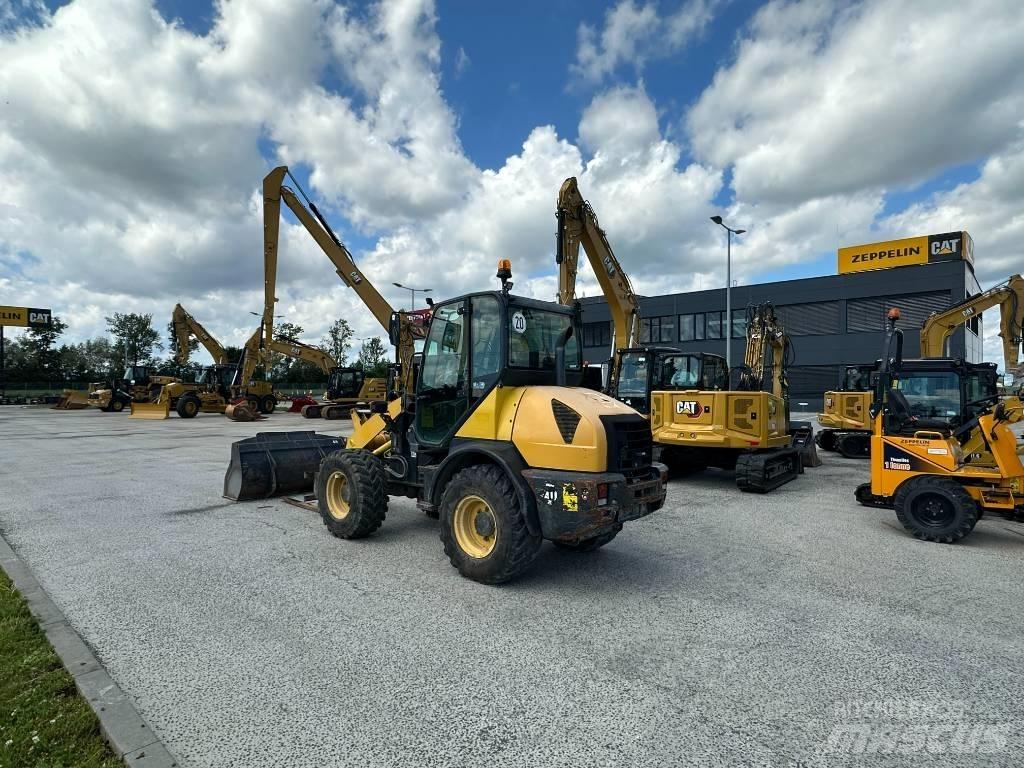 Komatsu WA 80 Tekerlekli yükleyiciler