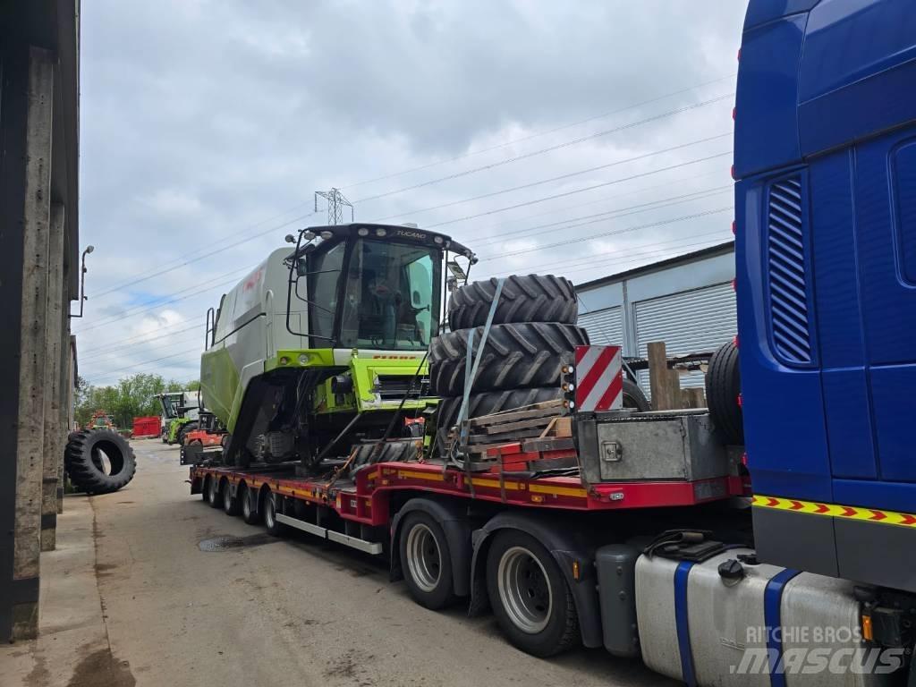 CLAAS Tucano 440 Biçerdöverler