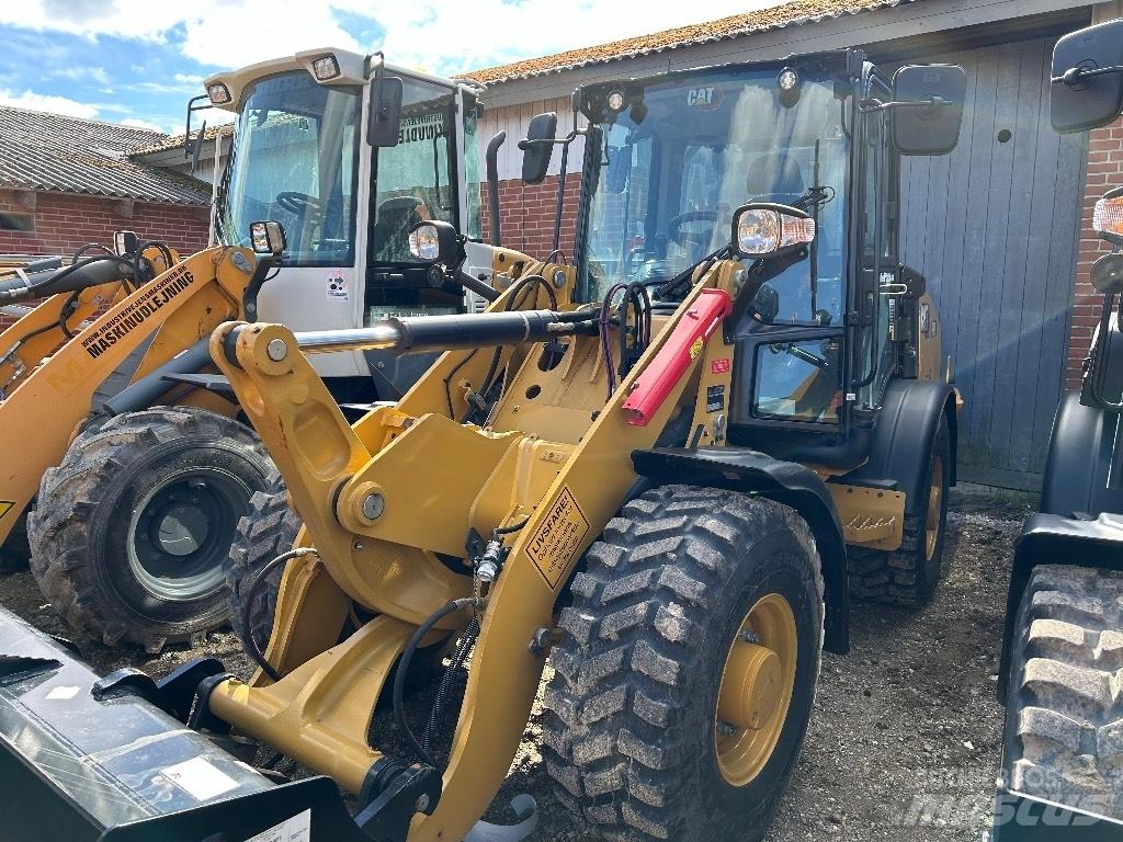 CAT 906 Tekerlekli yükleyiciler