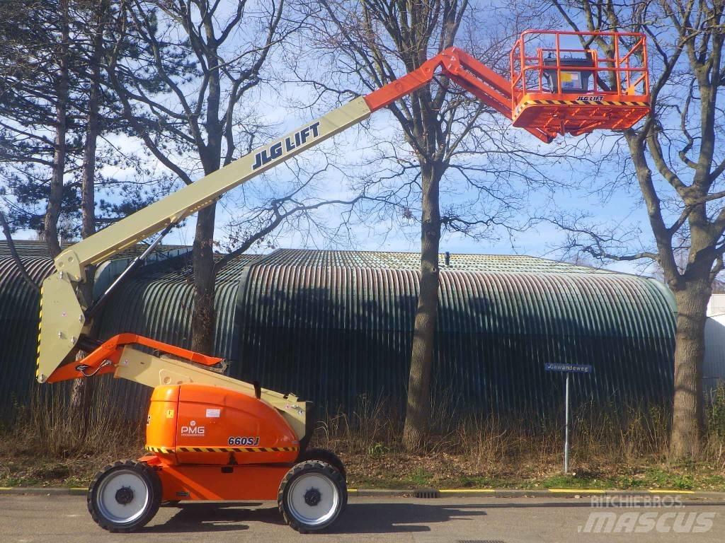 JLG 600AJ Körüklü personel platformları