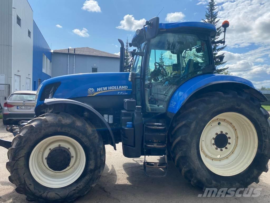 New Holland T 7.235 Traktörler