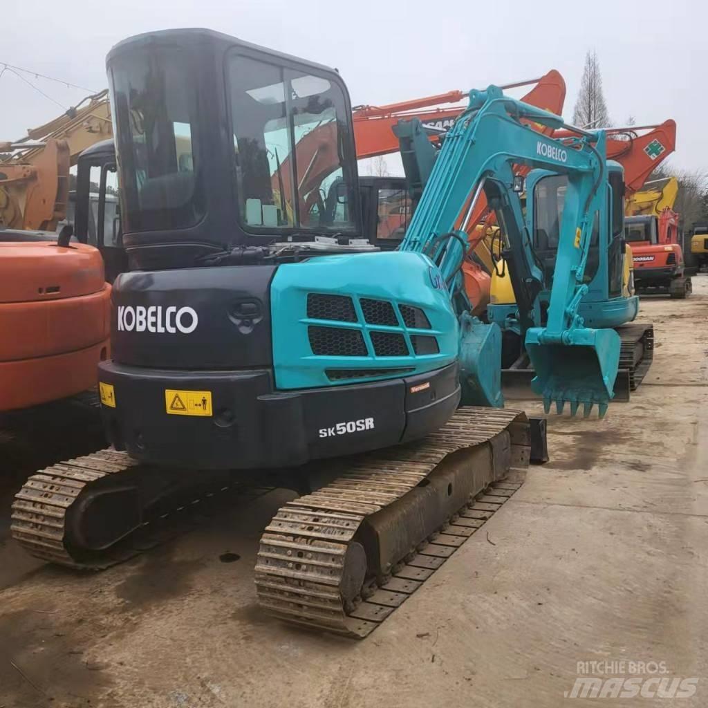Kobelco SK 50 Mini ekskavatörler, 7 tona dek
