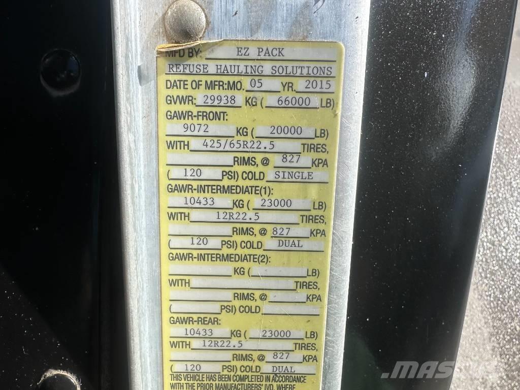 Peterbilt 320 Atik kamyonlari