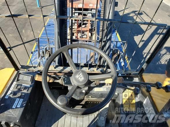 JCB 930 Arazi tipi forklift