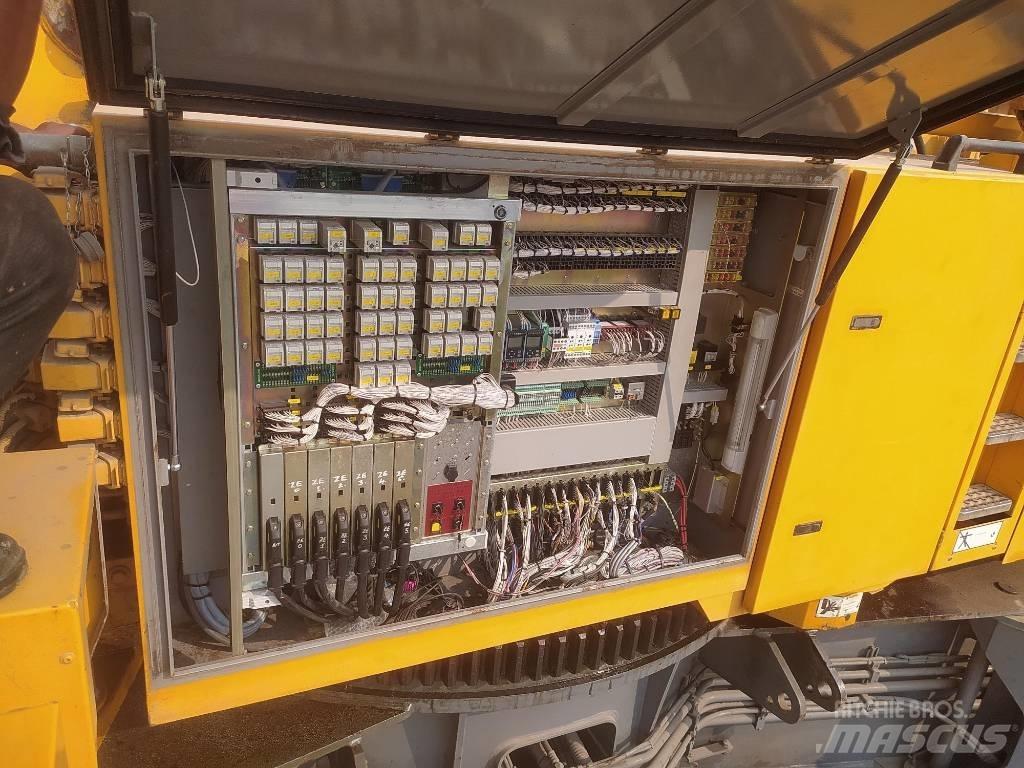 Liebherr LR 1400-2 Paletli vinçler