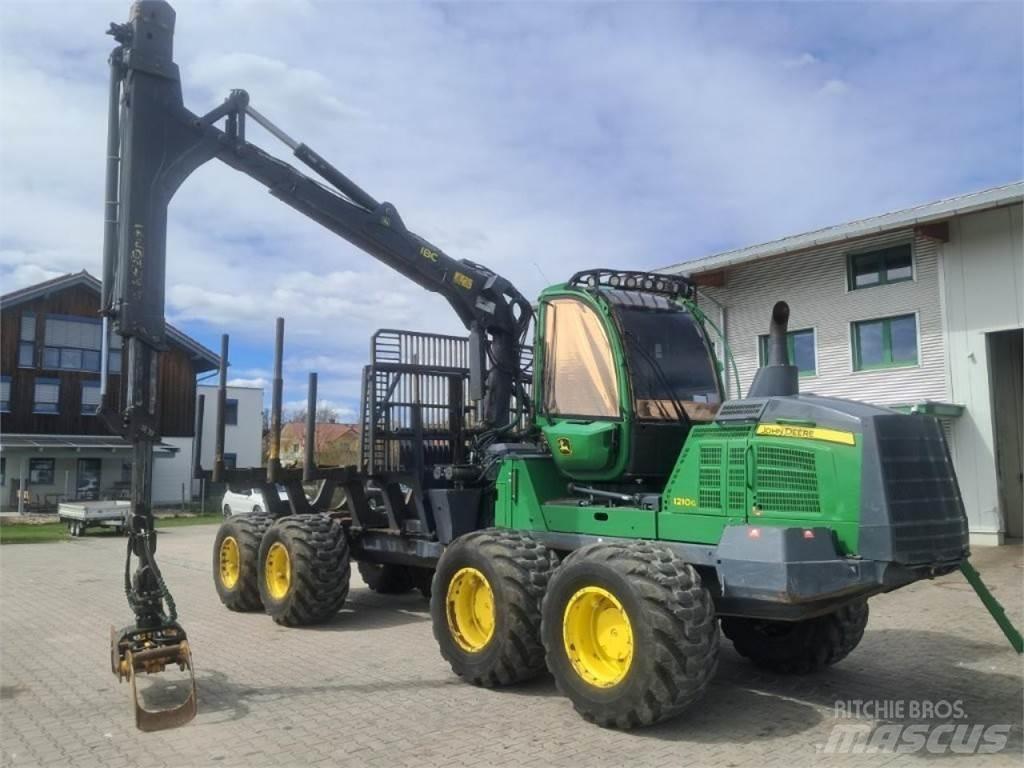 John Deere 1210 G Tomruk yükleyici traktörler