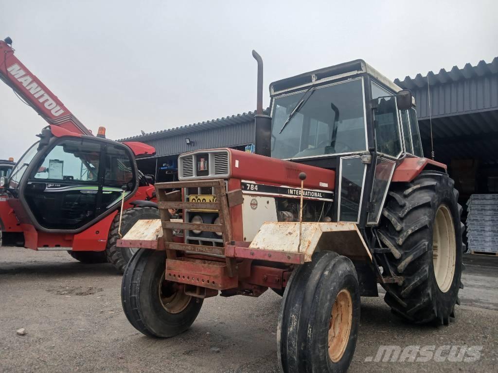 International 784 Traktörler