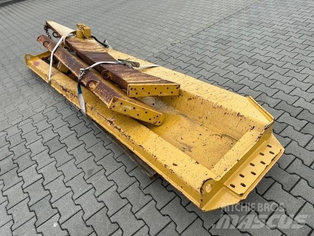 CAT 745 TAIL GATE Belden kirma kaya kamyonu