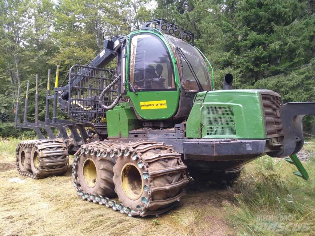 John Deere 810 E Tomruk yükleyici traktörler
