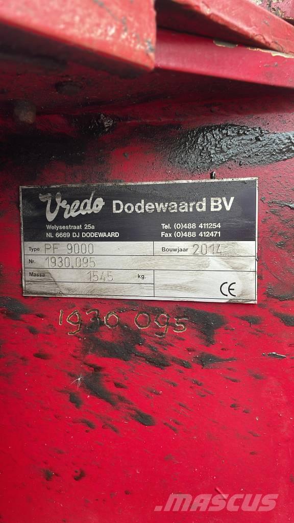 Vredo VT3936 Sivi gübre ve ilaç tankerleri