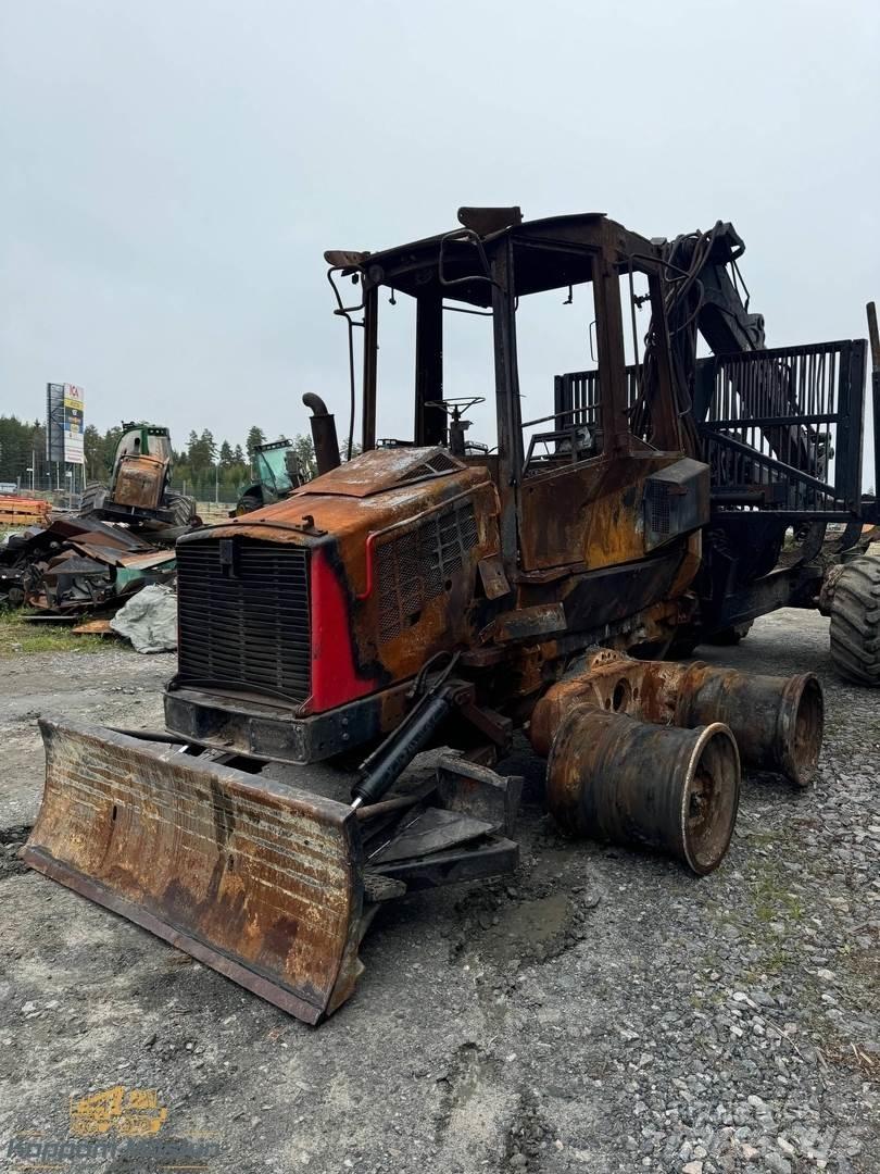 Komatsu 840TX Tomruk yükleyici traktörler