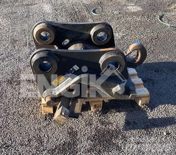 CAT Attache rapide Lastik tekerli ekskavatörler