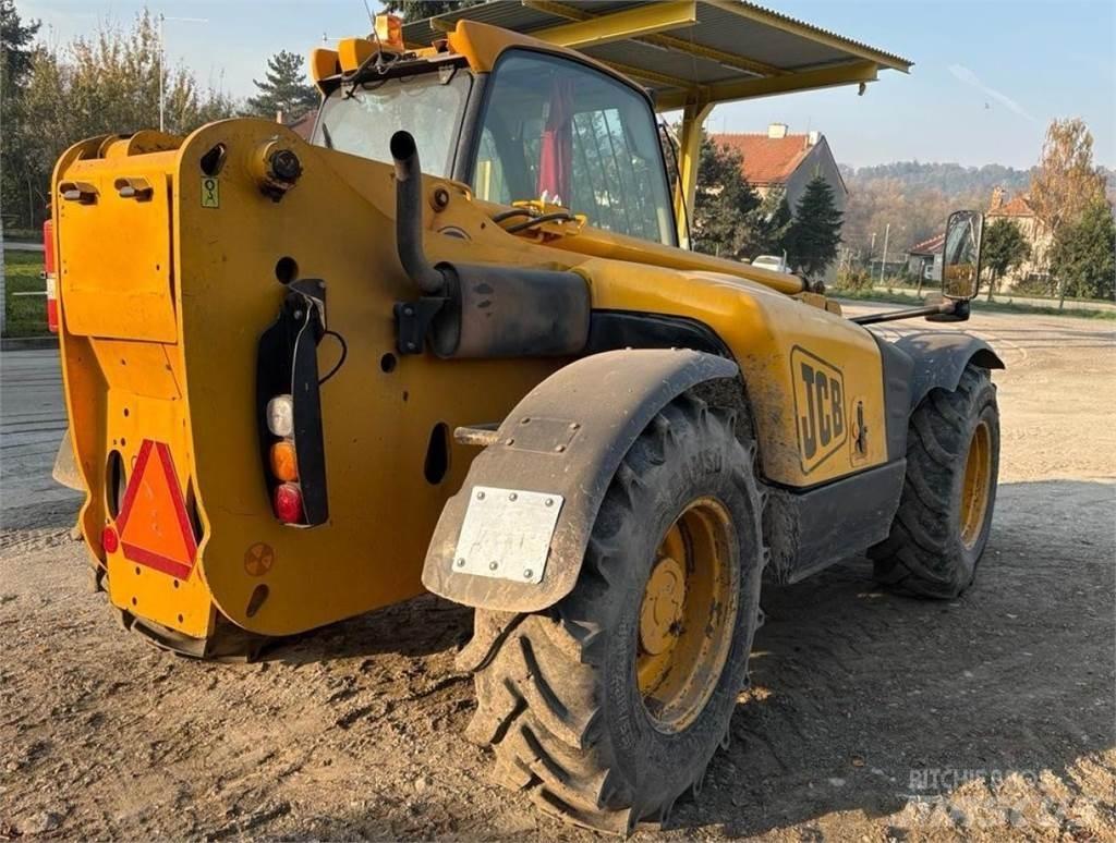 JCB 535-95 AGRI Tarimsal teleskopik yükleyiciler