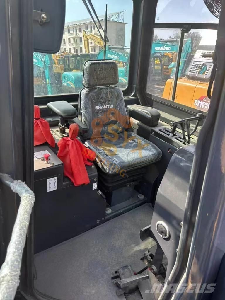 Shantui SD 22 F Paletli dozerler