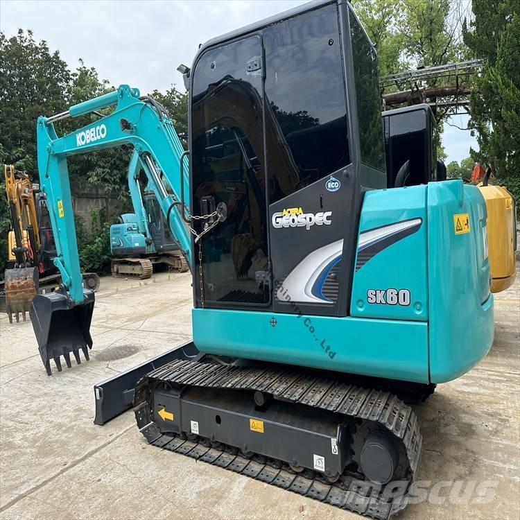 Kobelco SK 60 Mini ekskavatörler, 7 tona dek