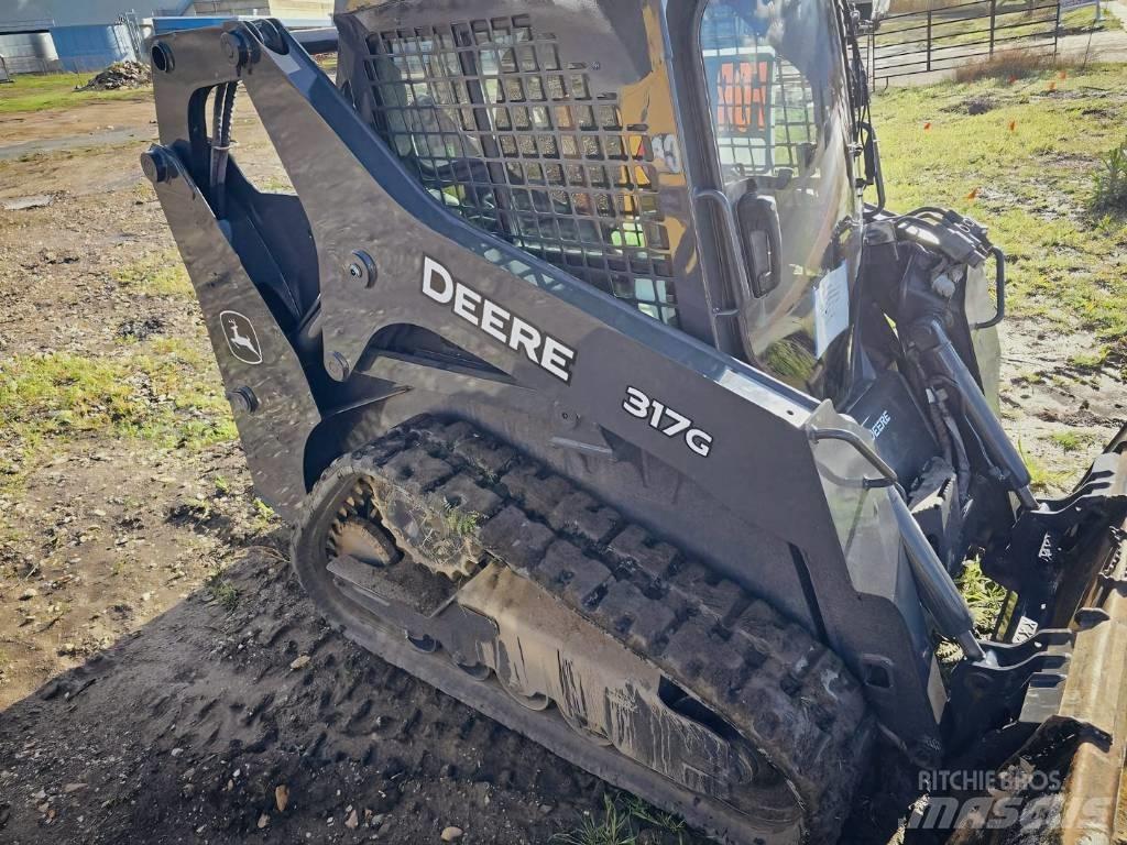 John Deere 317 G Skid steer loderler