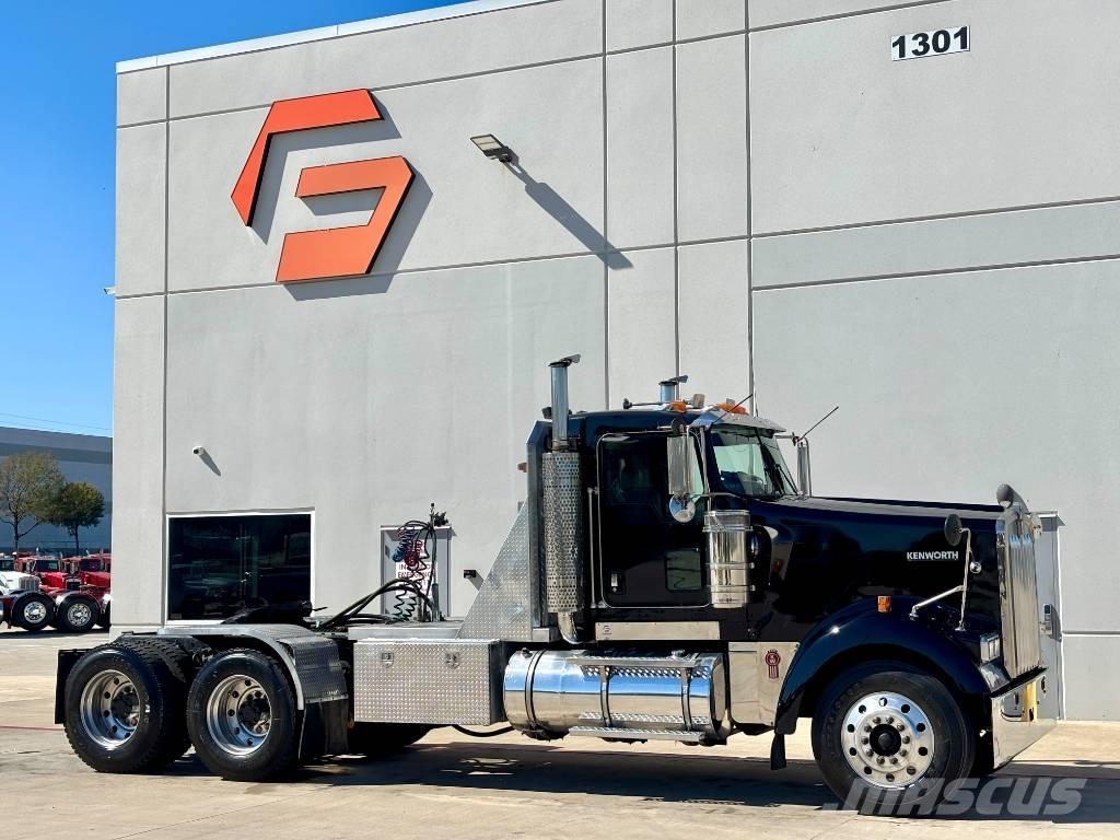 Kenworth W 900 Çekiciler