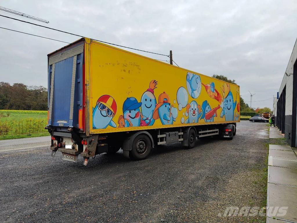 Renders X-Steering Kapali kasa yari römorklar