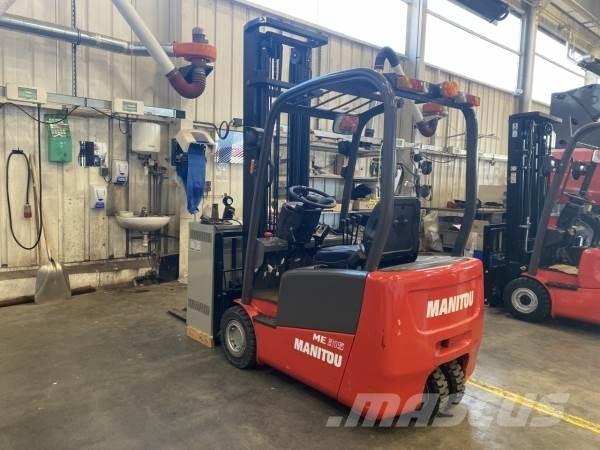 Manitou ME315 Arazi tipi forklift