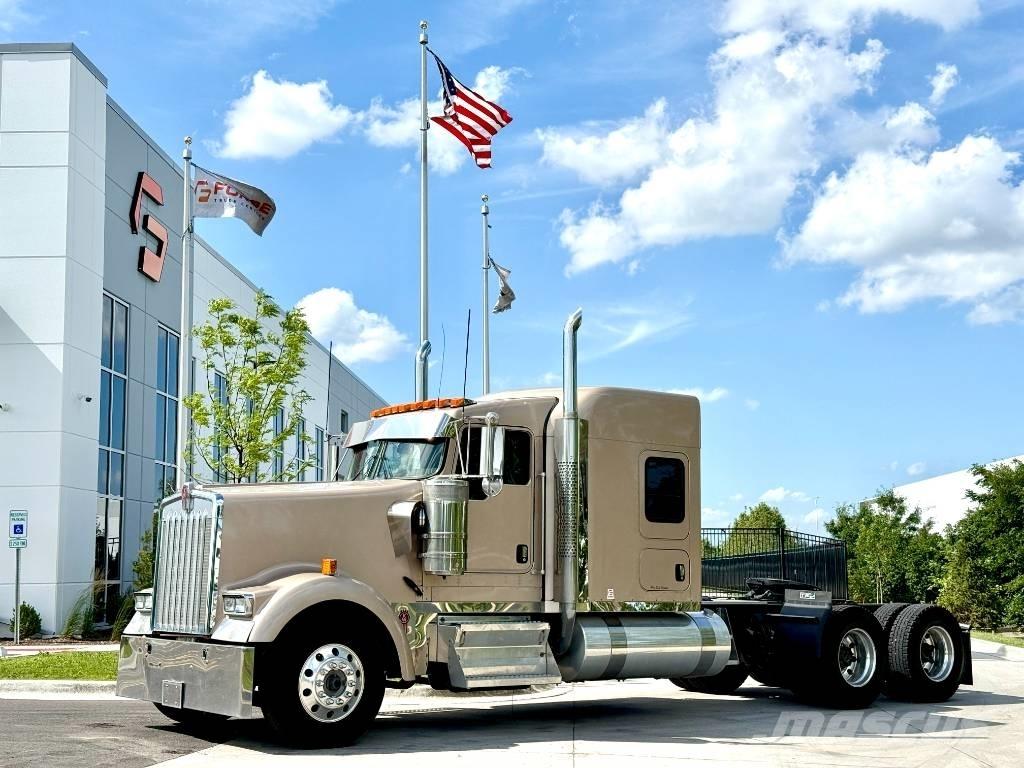 Kenworth W 900 Çekiciler