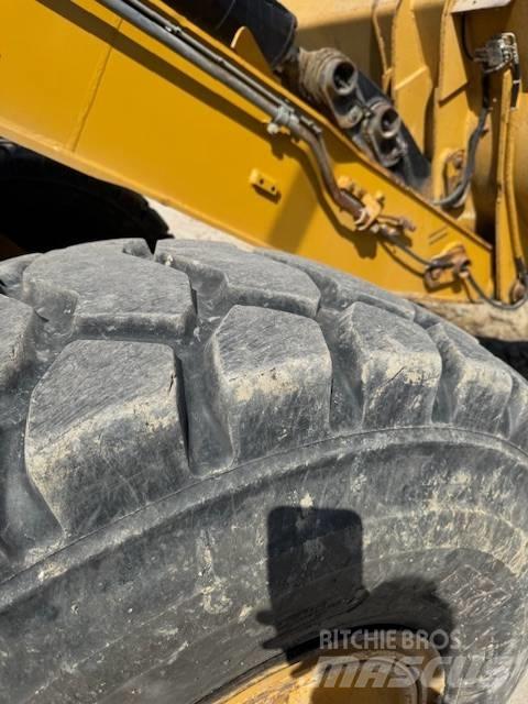 CAT 930 H Tekerlekli yükleyiciler