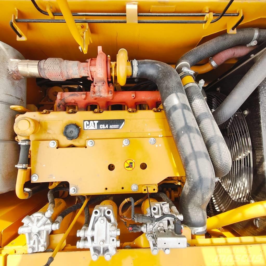 CAT 320D Paletli ekskavatörler