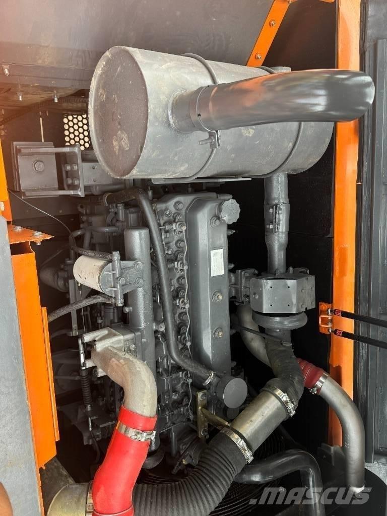 Develon DX 225 LCA Midi ekskavatörler 7 - 12 t