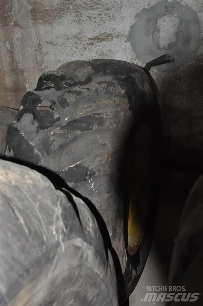 Nokian 620/55x30.5 Lastikler