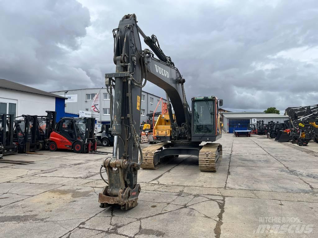 Volvo EC250ENL Paletli ekskavatörler