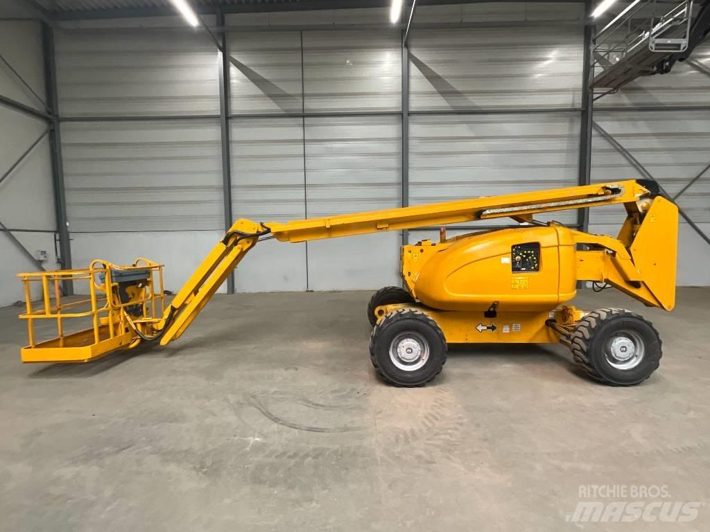 JLG 600 AJ Körüklü personel platformları